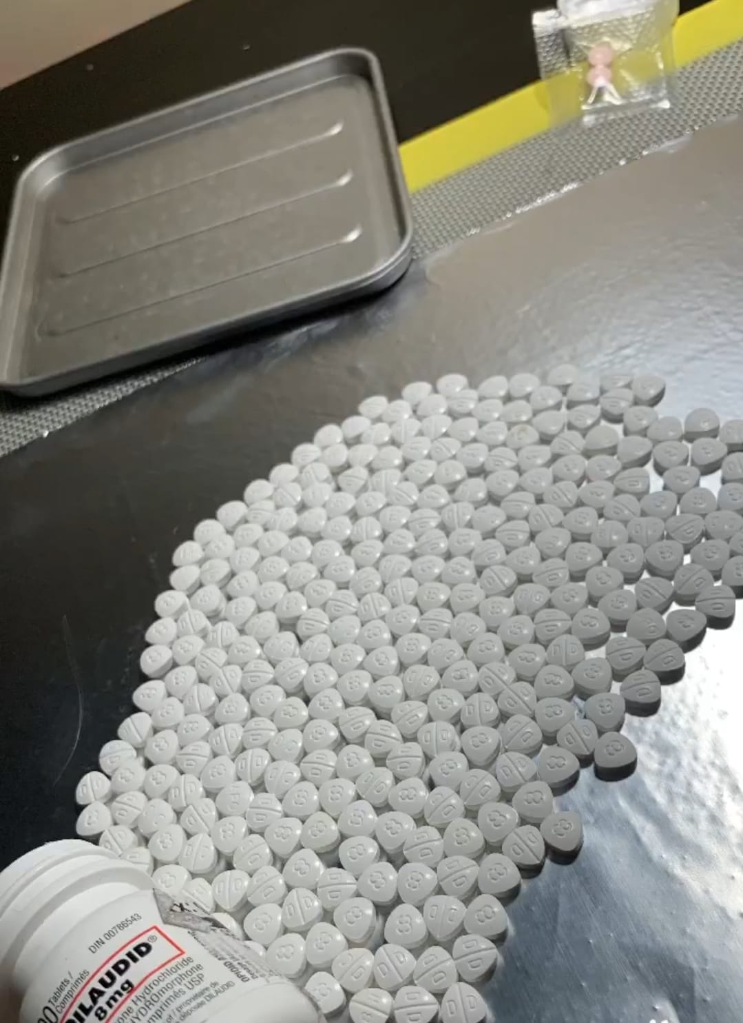 Hydromorphone 8mg ( Dilaudid)